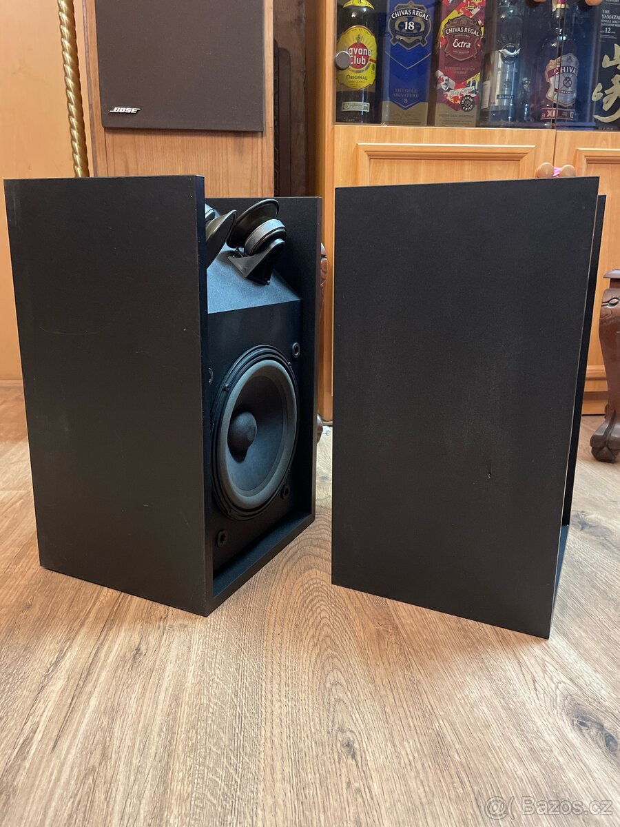 Bose 301 series III Černá - 6