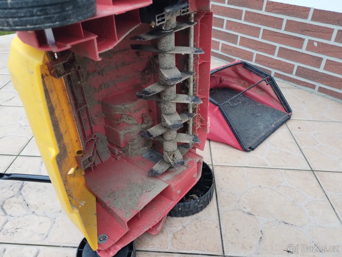 WOLF-Garten VS 302 E elektrický vertikutátor - 6