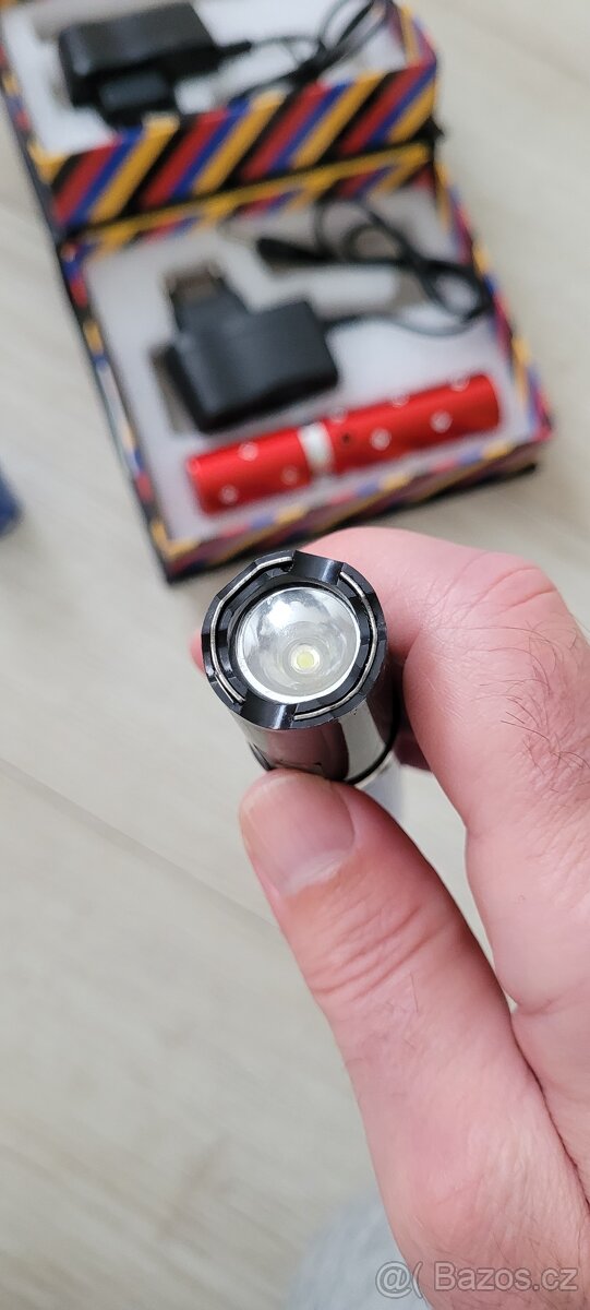 Paralizer se svítilnou - 6