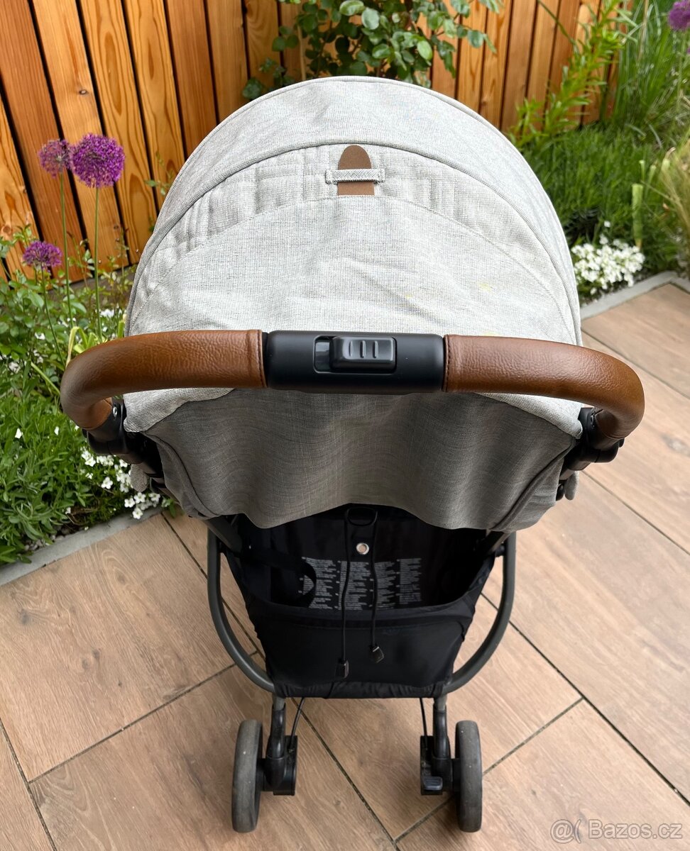 Lehoučký kočárek JOIE Tourist - 6