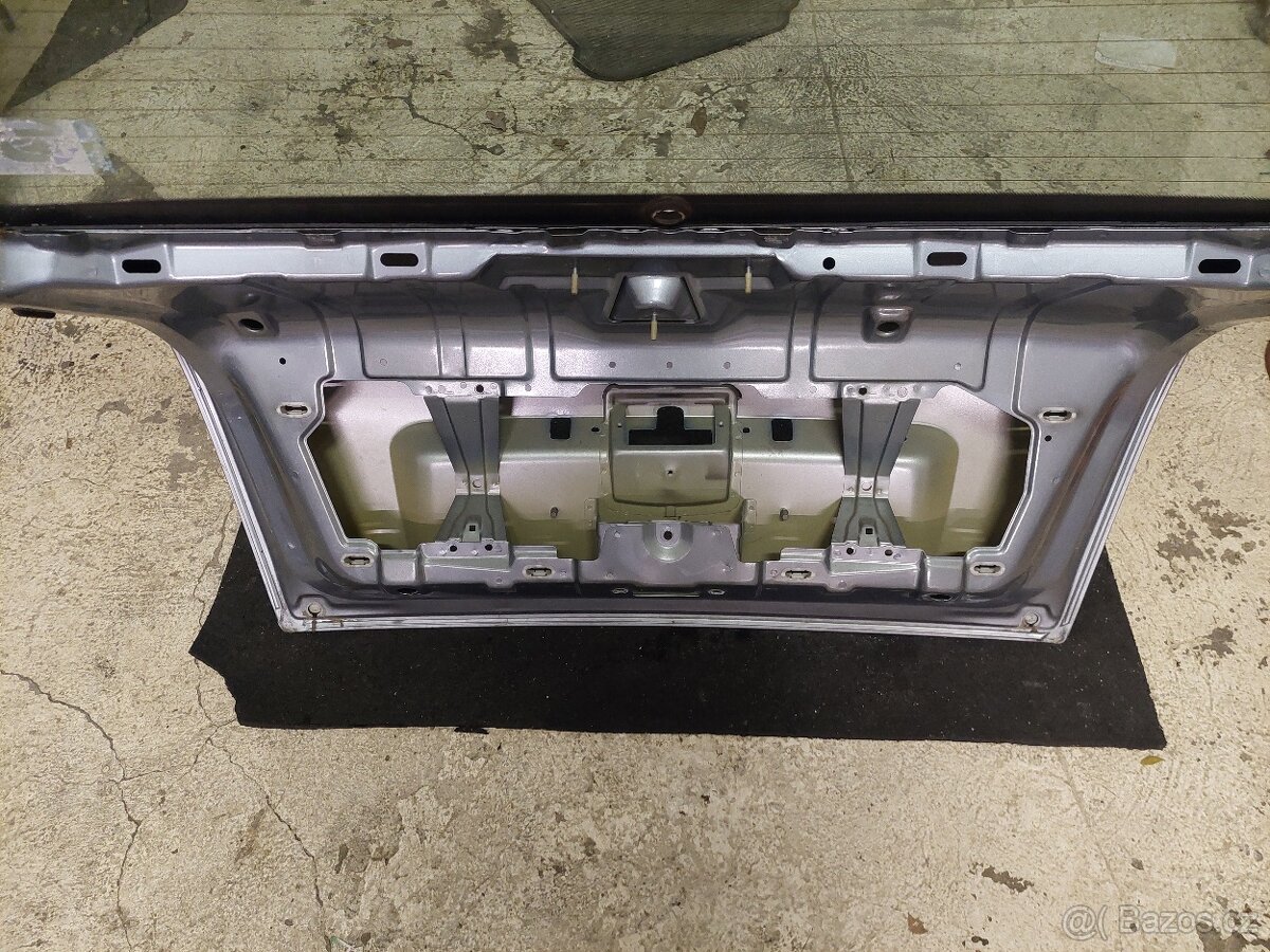 Škoda Octavia I sedan - páte dveře - 6