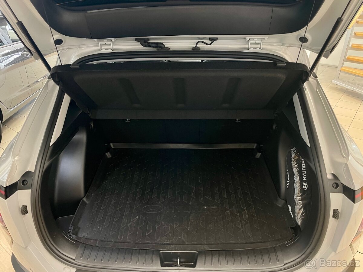 Hyundai Kona 1,6T-GDi 102kW Smart 4x2 6MT - 6