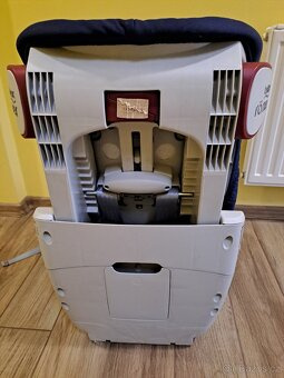 Autosedačka Britax Römer King II je určena dětem od 9 do 18 - 6