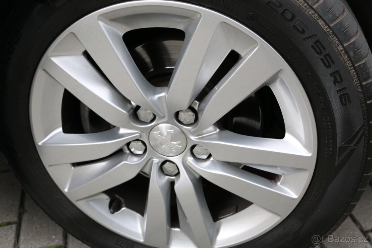 Peugeot 308 1.5 96KW,HDi Allure, TAŽNÉ - 6