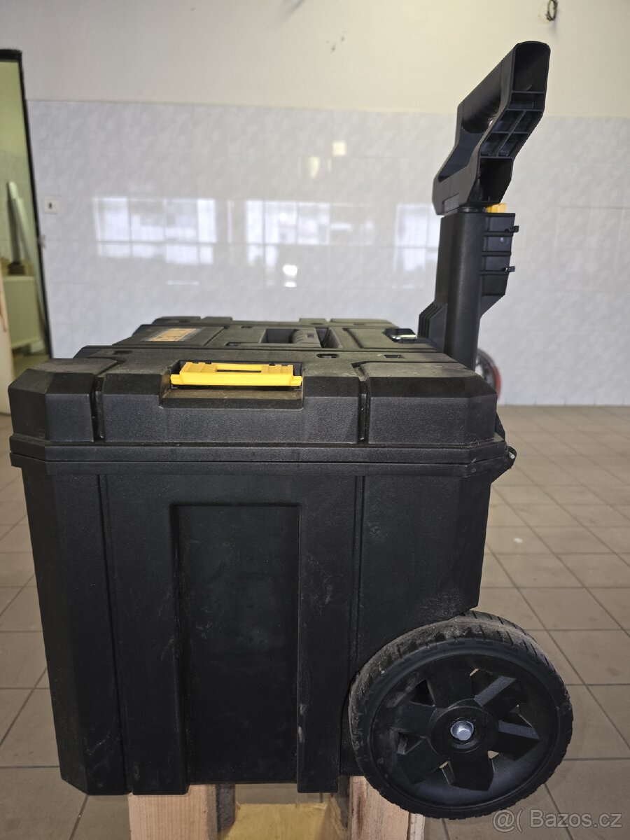 DeWalt TSTak IP54 Kufr - 6