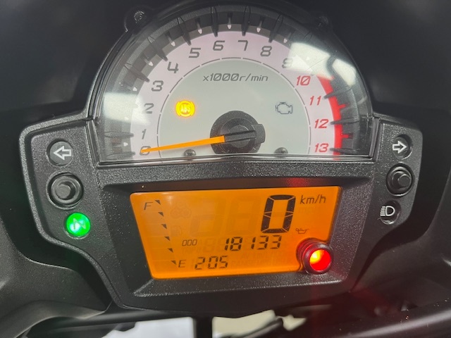 KAWASAKI 650 VERSYS - 6