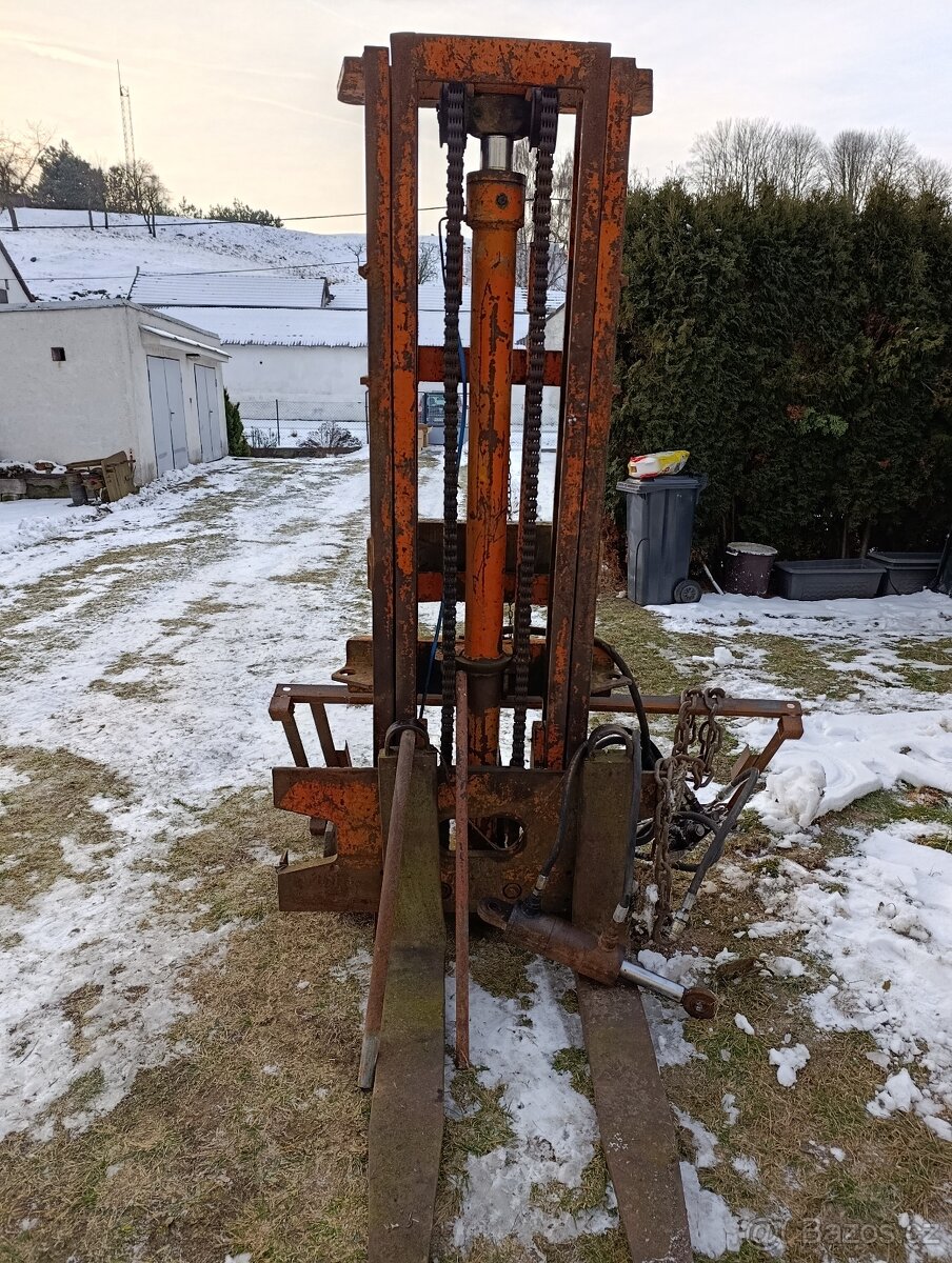 zdvih za traktor - 6