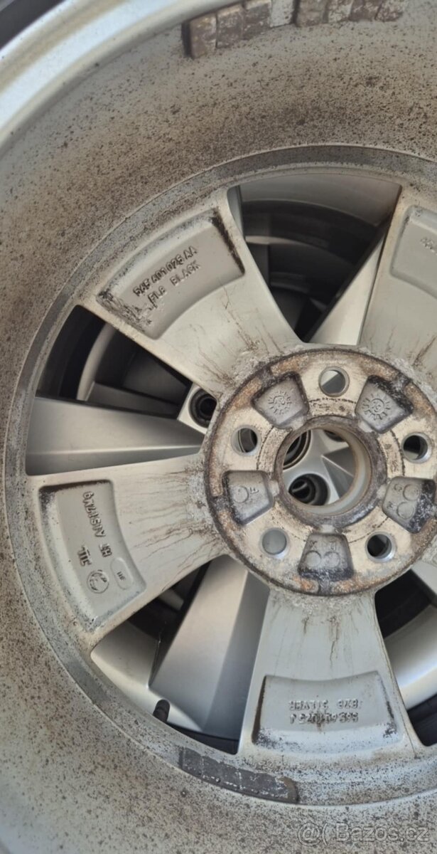 Škoda Kodiaq zimní 215/65R 17 HXL Semperit, vč. disků - 6