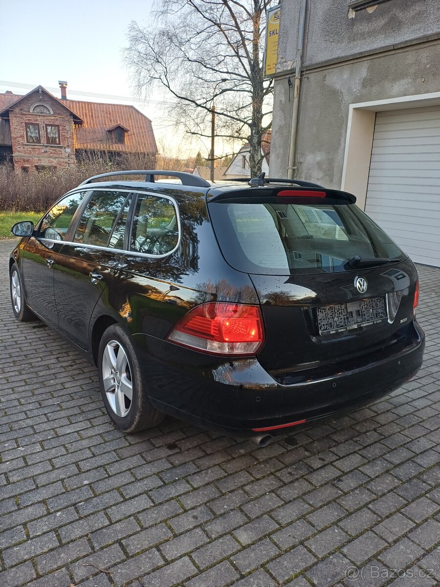 Prodám VW Golf 6 combi 1.6 TDI 77kw Highline dovoz z DE - 6