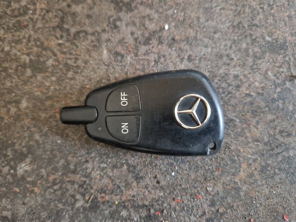 Rozprodám Mercedes Benz C, W203, sedan - 6