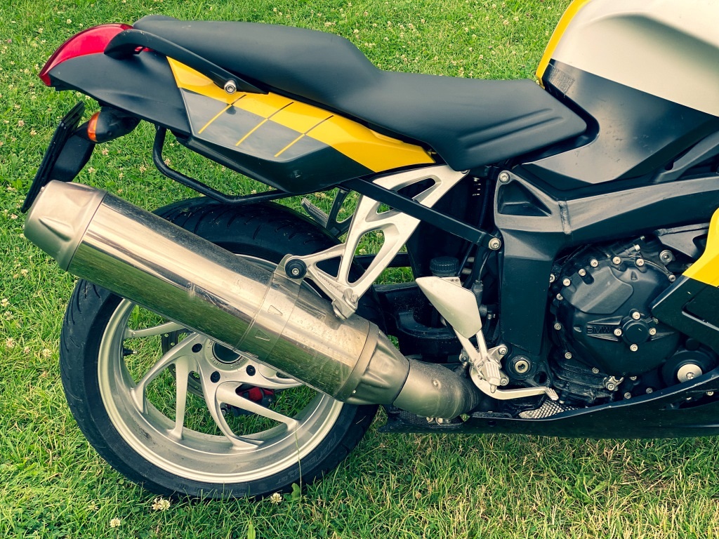 BMW K 1200 S + originál kufry rv: 2005 - 6