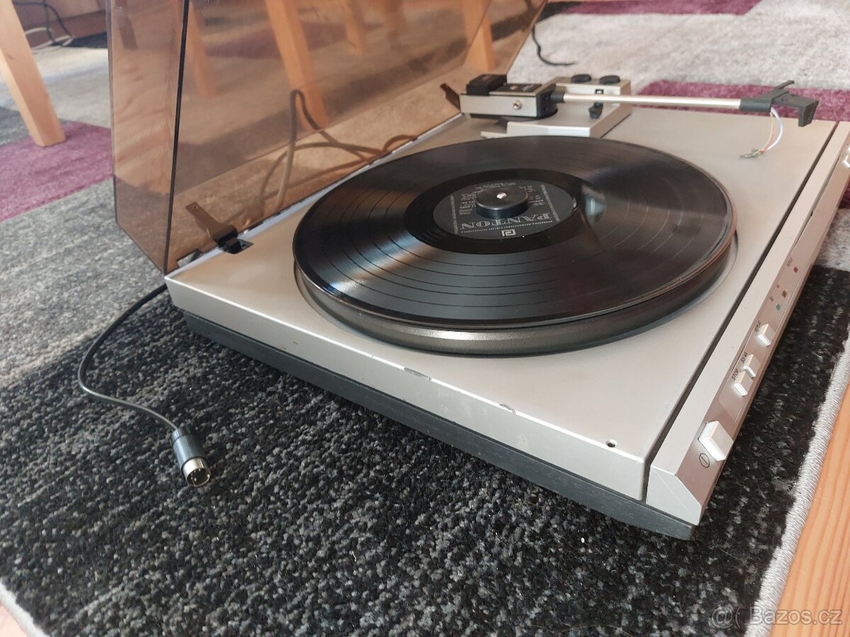 Gramofon TESLA MC 600Q - 6