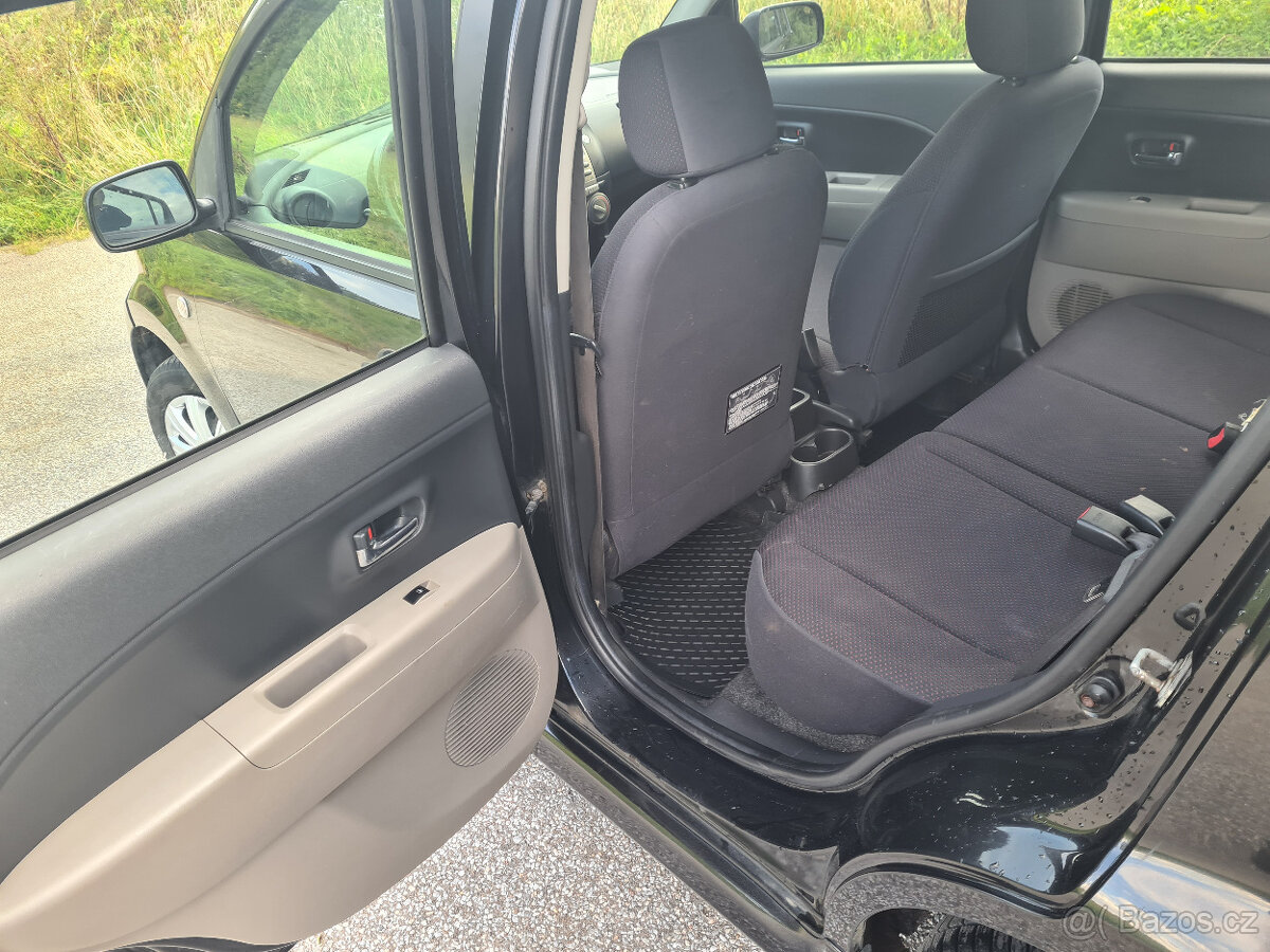 Prodám Daihatsu Sirion 1.3 64kW. - 6