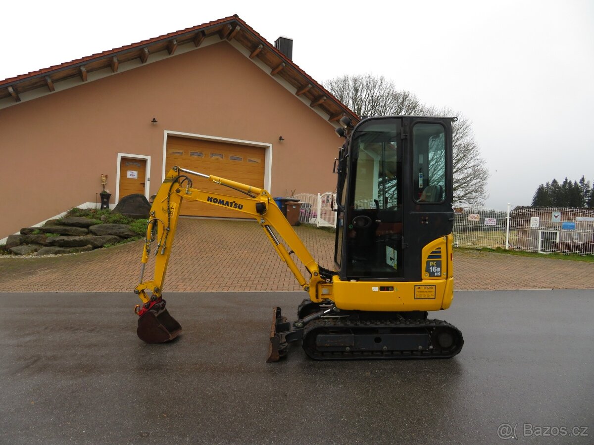 Komatsu PC16R - 6