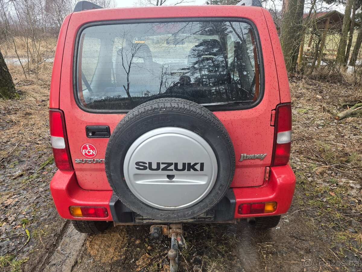 Suzuki Jimny 1.5dCi - 6