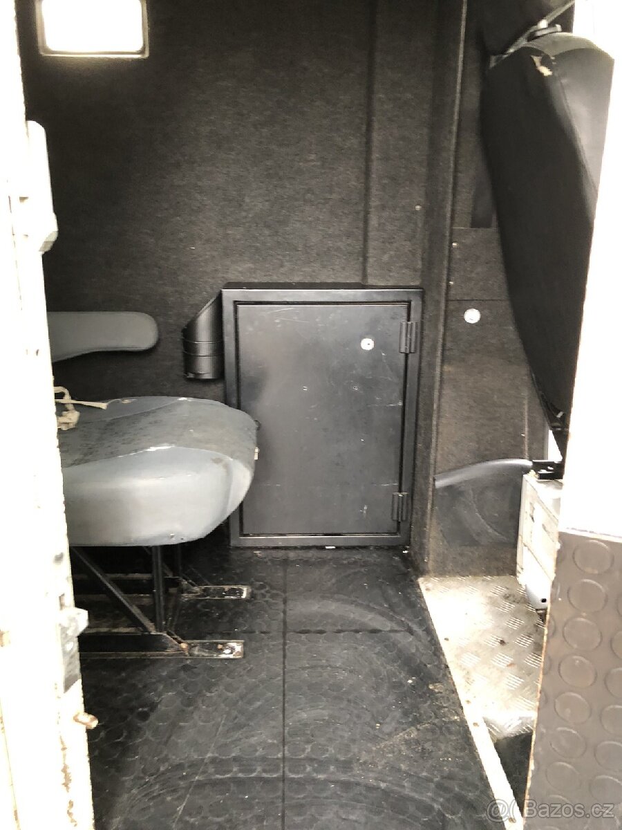 Pancéřový vůz, Sprinter 2012 - 6