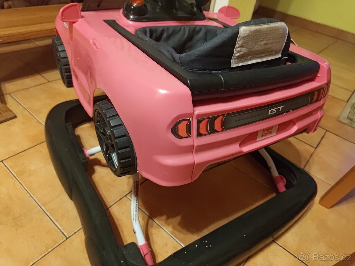 Chodítko Mustang pro začínající závodnice - 6