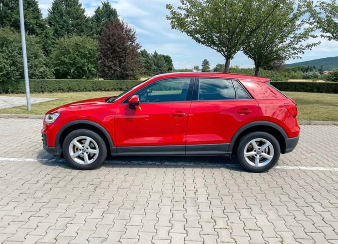 Prodám Audi Q2 1,6 TDI - 6