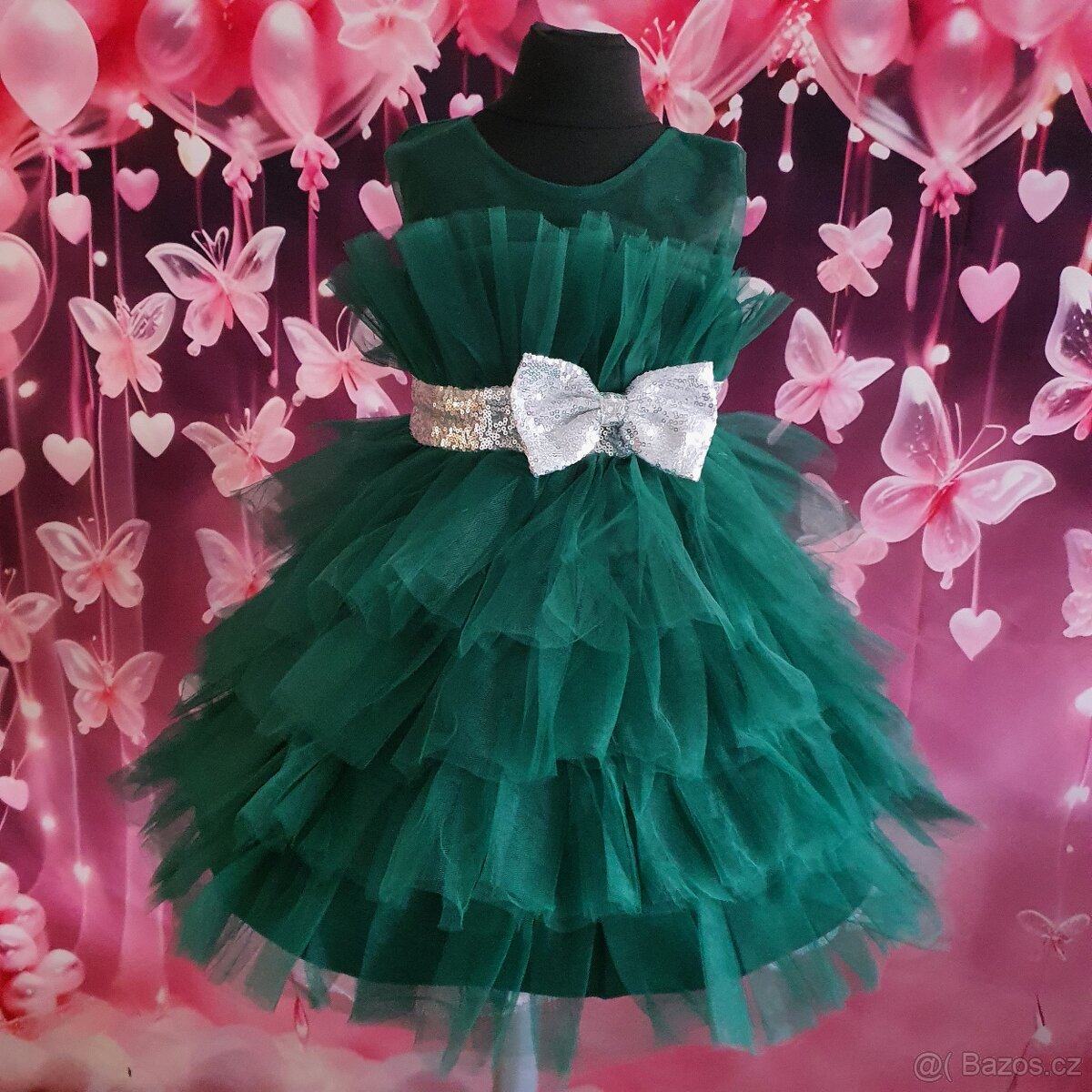 Dívčí šaty pro nejrůznější zvláštní příležitosti - 6