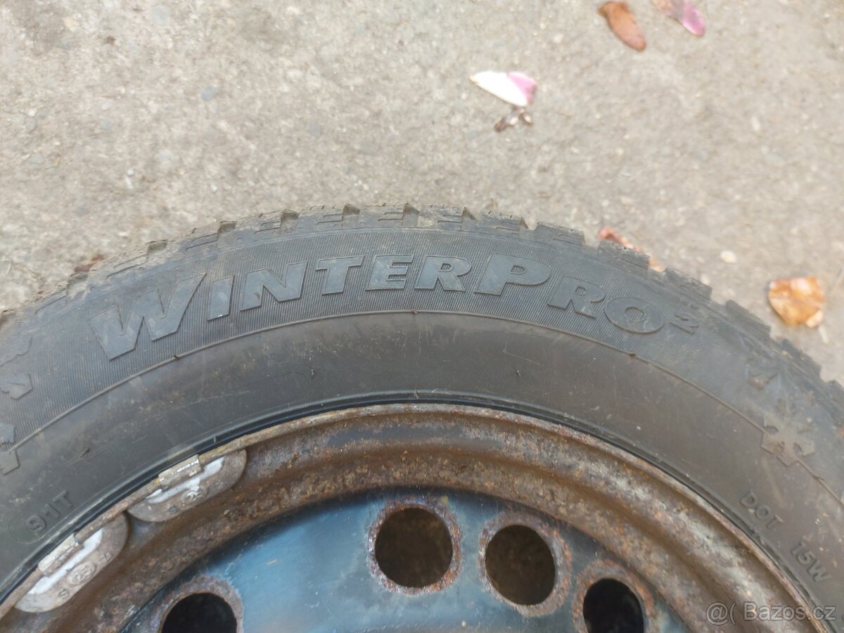 Zimní pneu 195/65 R15 - 6