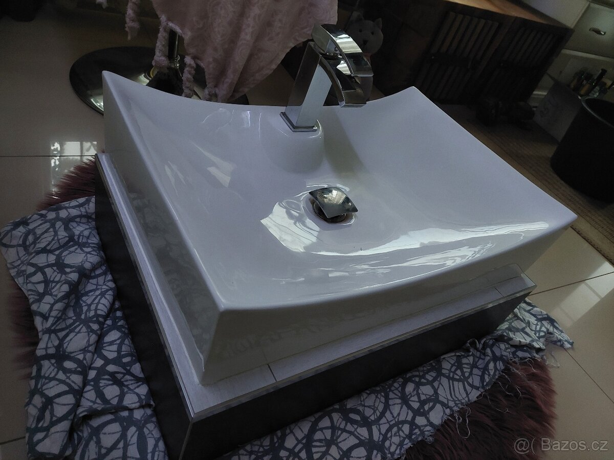 UMYVADLO VELKÉ - 6