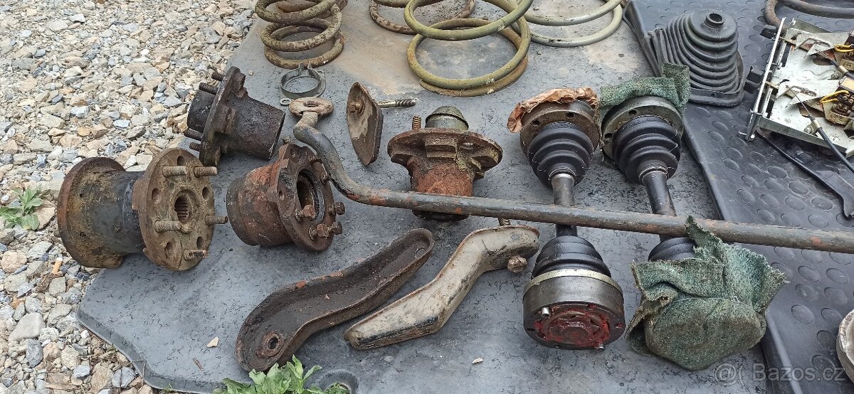 PRODÁM NA TATRA 613 DÍLY POUŽITÉ - 6