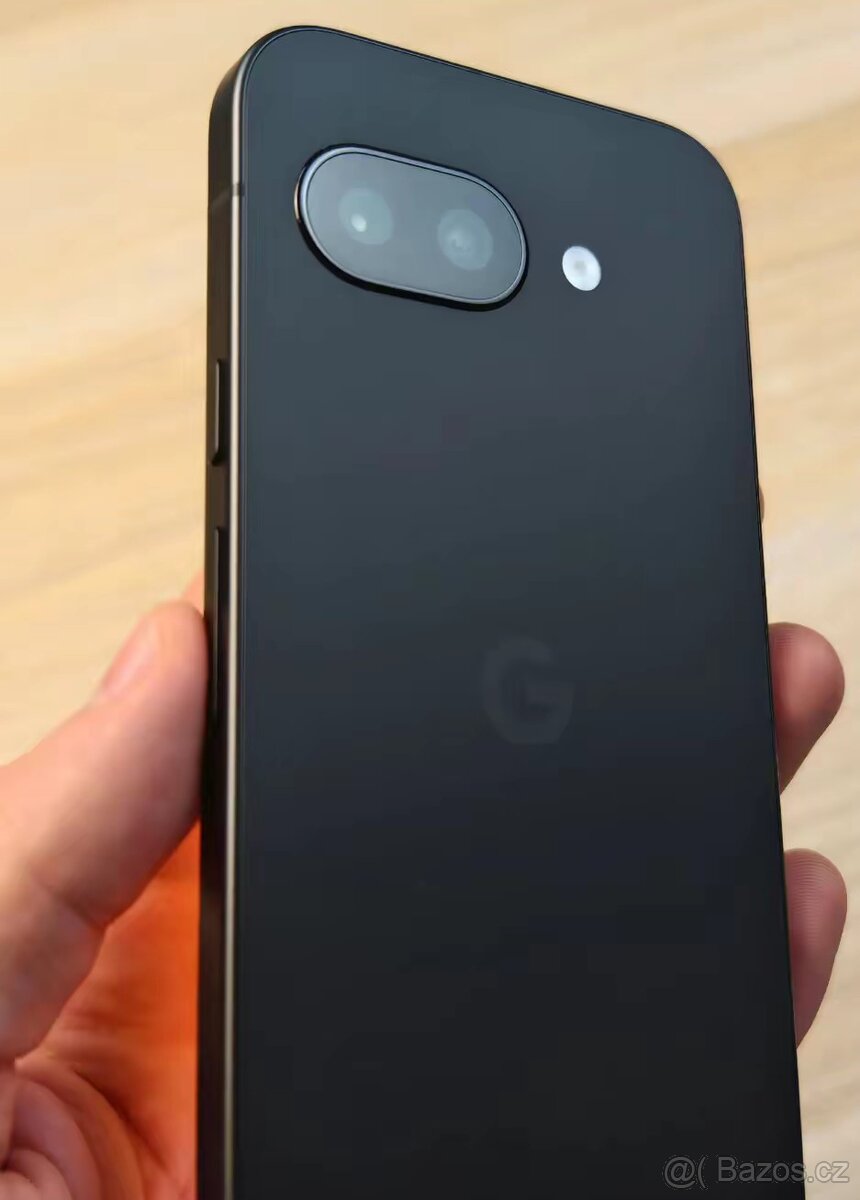 Pixel 9a 8Gb/256Gb Obsidián - 6
