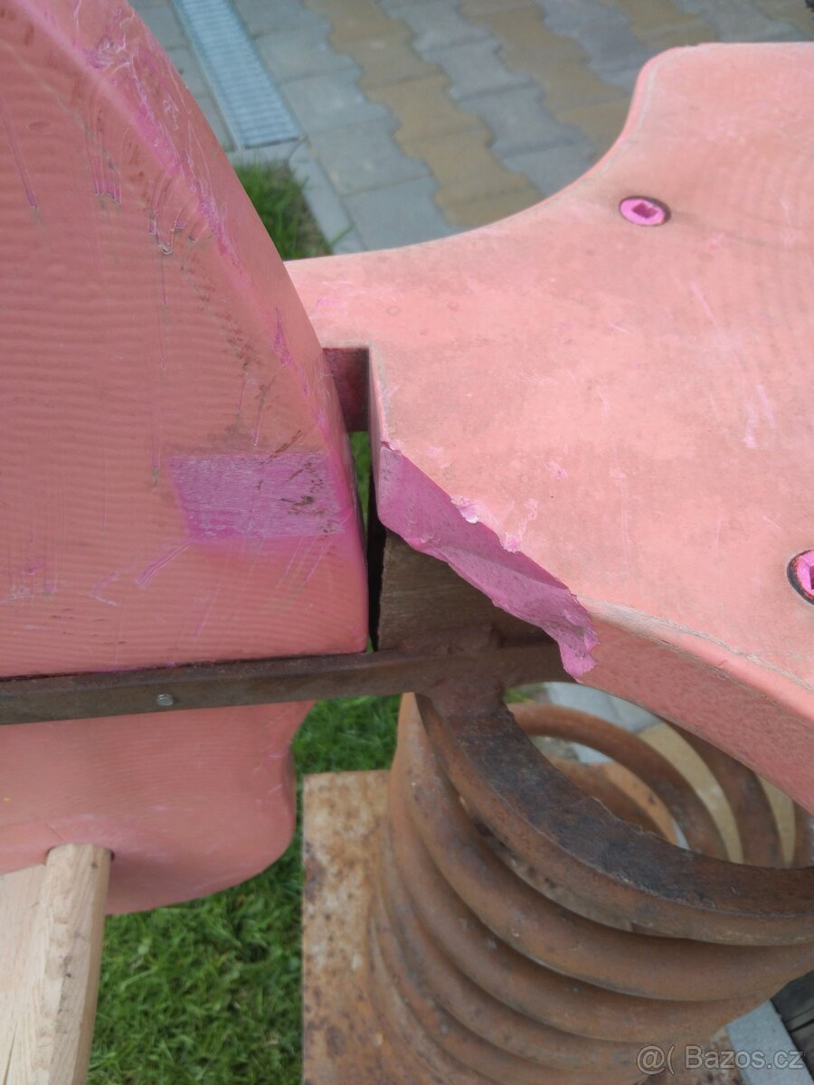 Pružinová houpačka kohout - 6