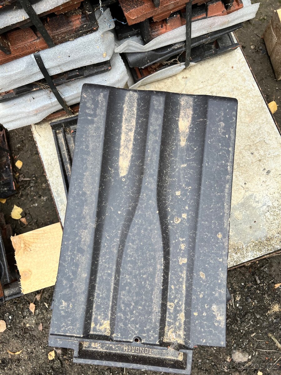 Krajové a půlené tašky Tondach hranice/renoton 11 - 6