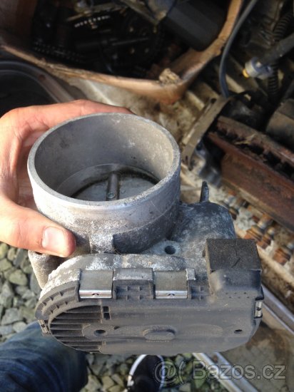 Porsche Cayenne 4,5 V8 257kW, rok 2004 díly - 6