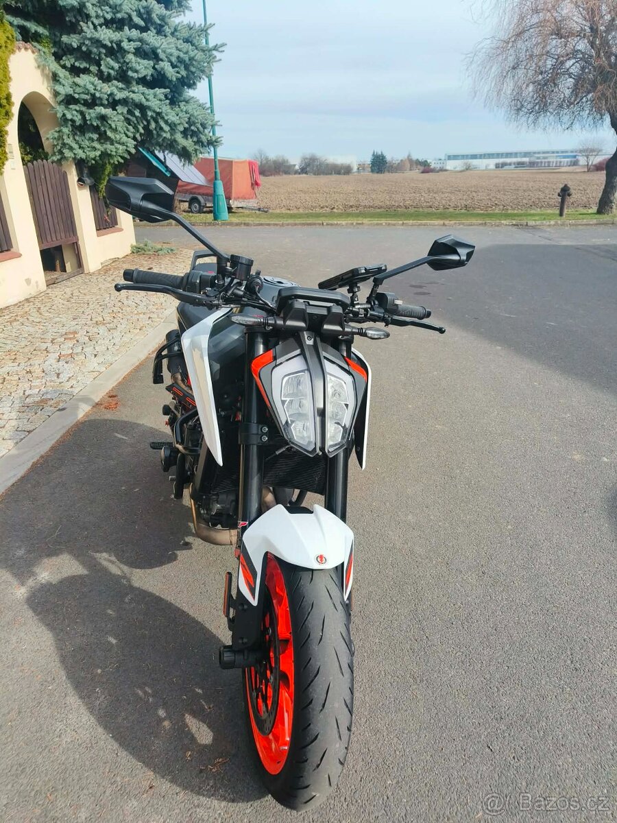 KTM DUKE 890 R - 6