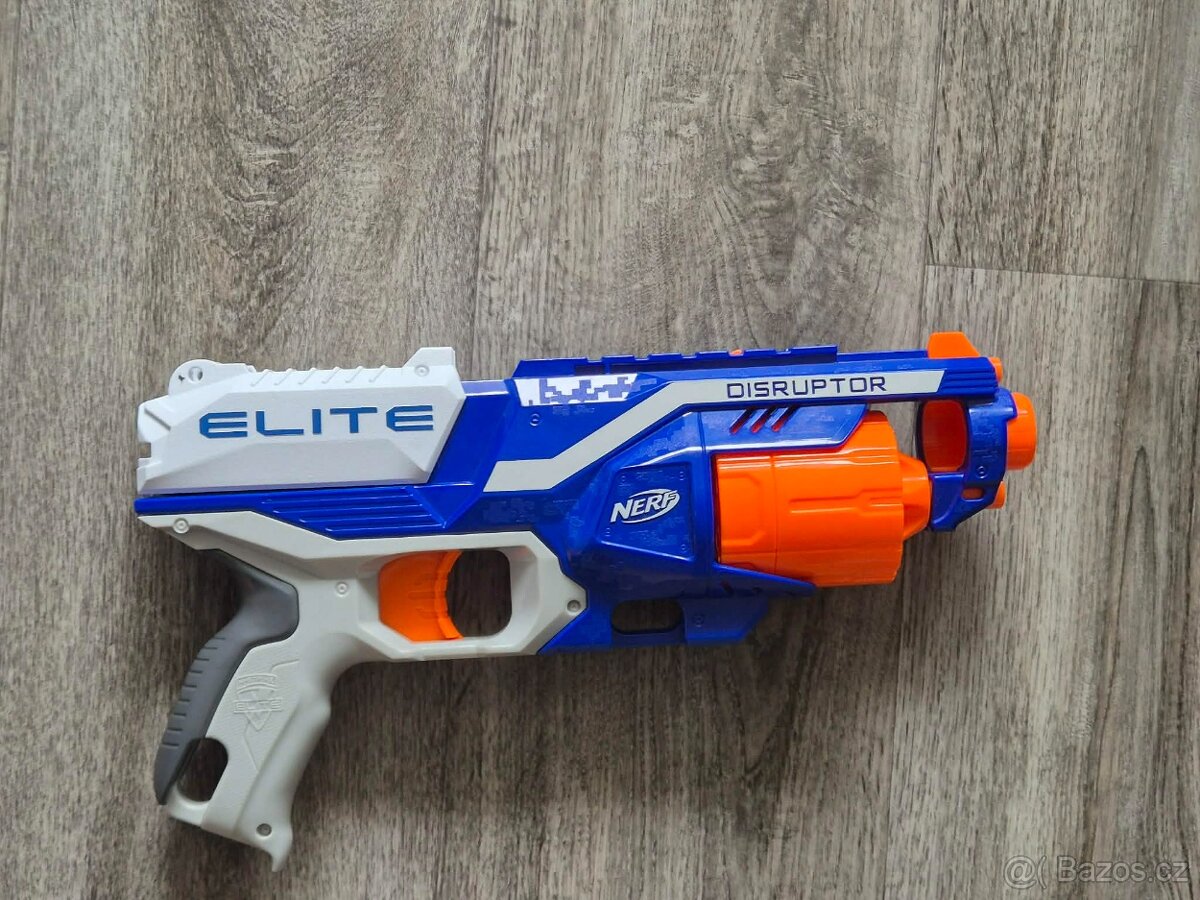Velký set NERF blasterů - 6