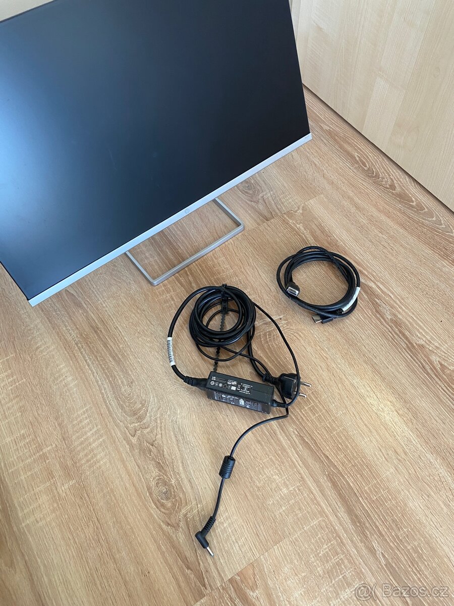 Monitor HP 24" M24f – jako nový, Full HD IPS - 6