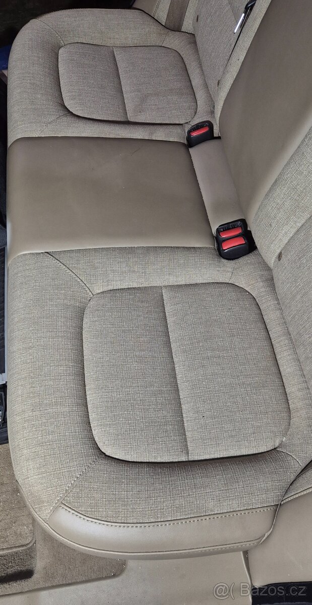 Sedačky Volvo XC70 P3 - 6