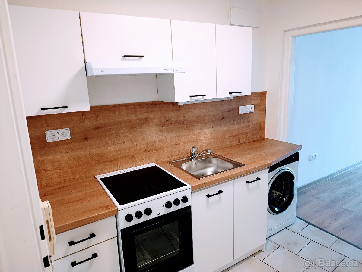 Pronájem bytu 1+kk, 35 m², Vimperk – centrum - 6