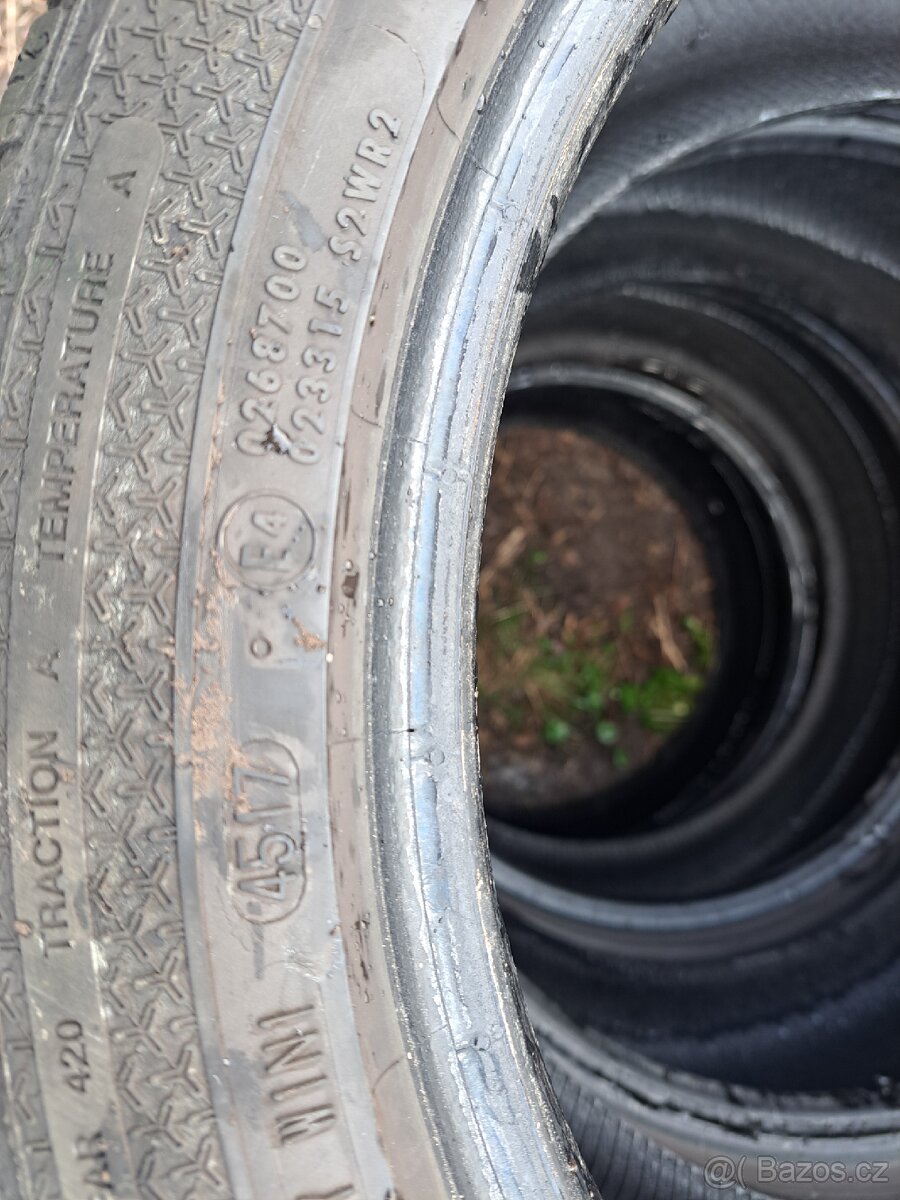 Letní pneu. Barum 225/45 R 17 - 6