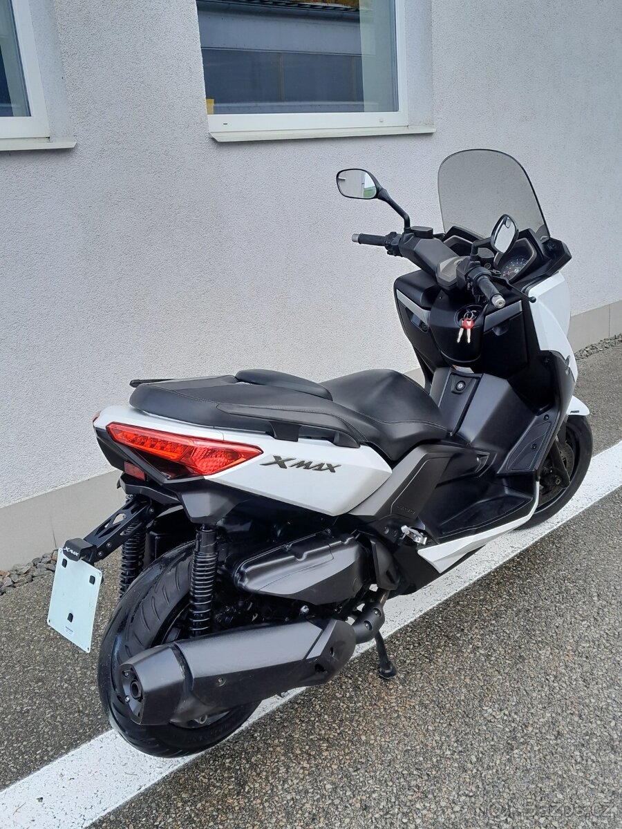 Yamaha X-Max 400 ABS, 2014, moc pěkný, AKCE - 6