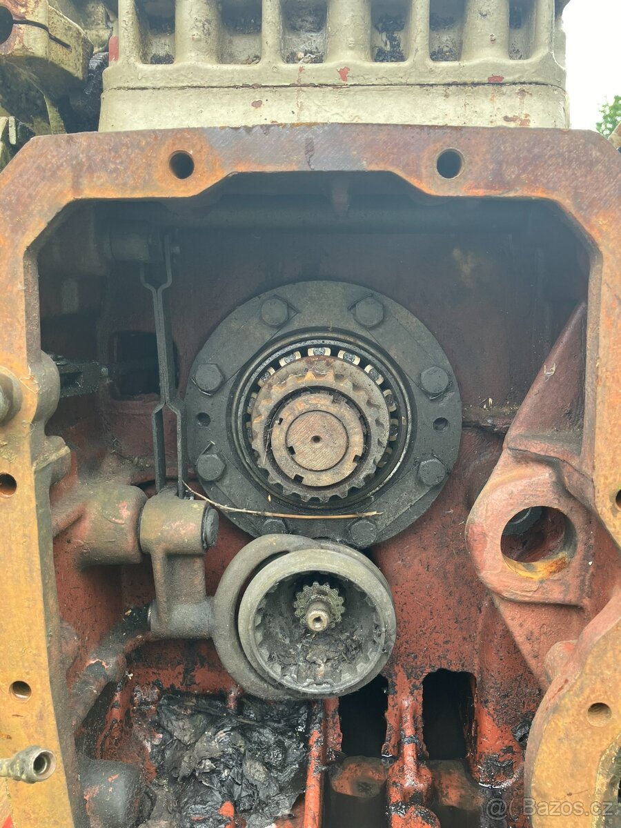 Zetor Crystal zadek s portály a hydraulikou - 6