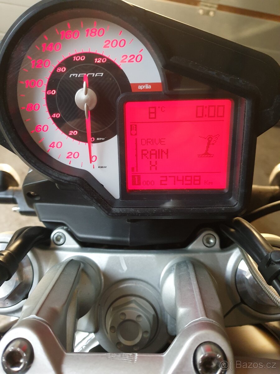 Aprilia Mana 850 - 6