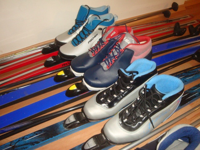 Komplet Běžky + boty + hole vázání Rottefella NNN - šupiny - 6