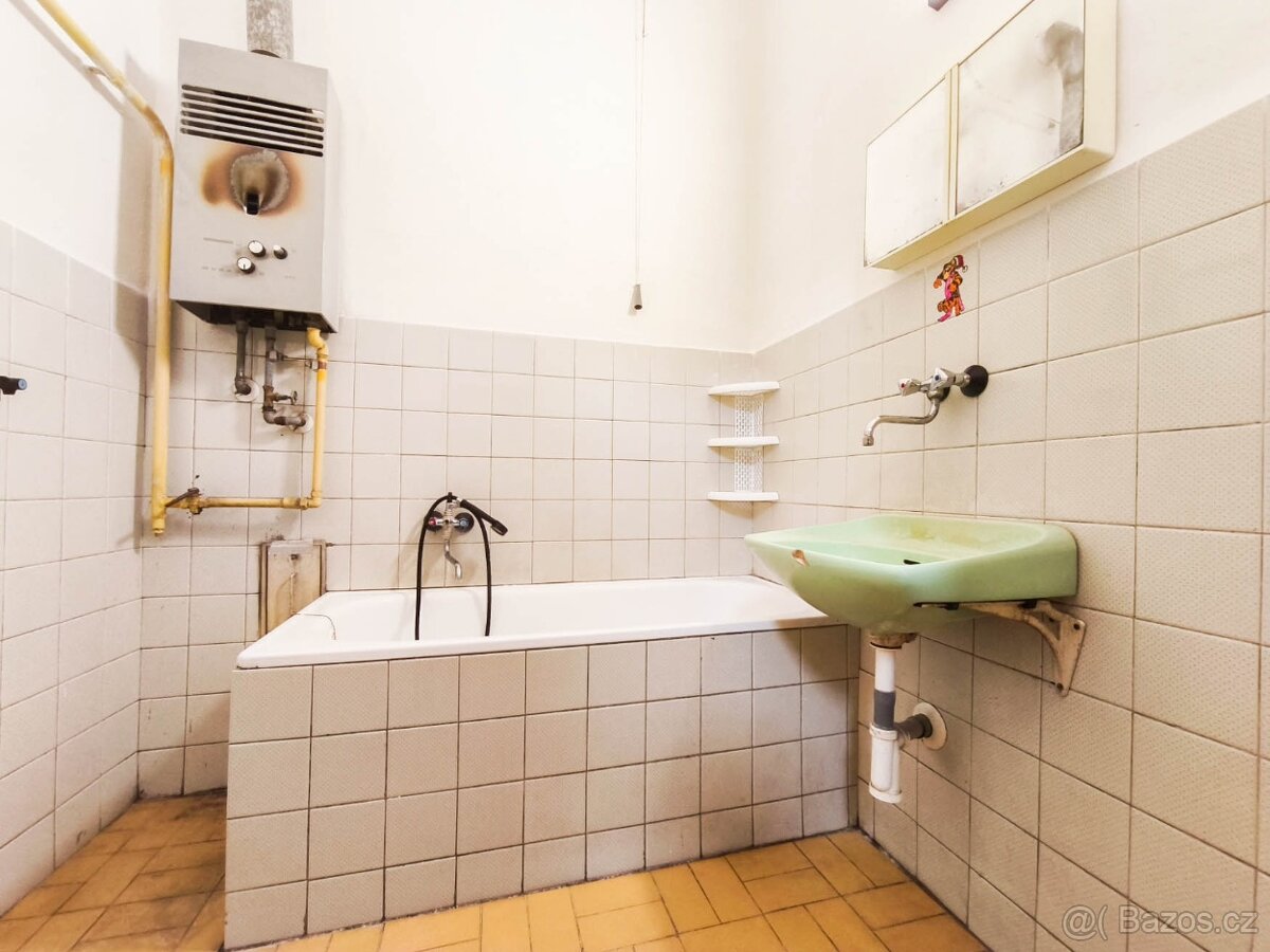 Prodej bytu 2+1, Jihlava - 6