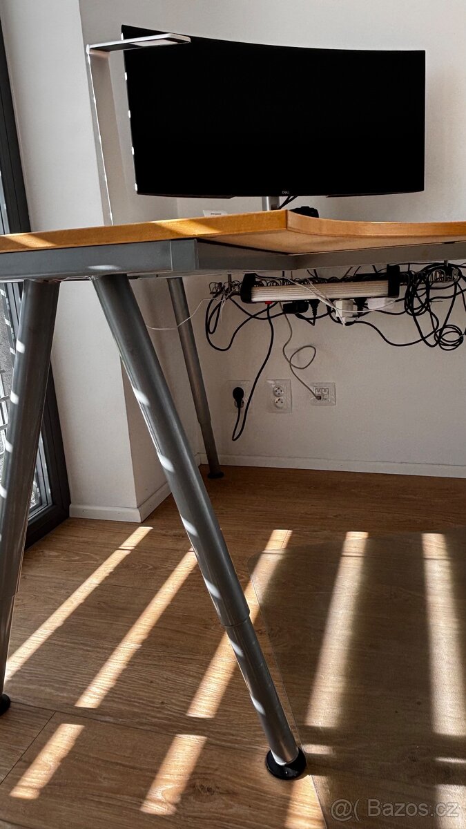 Pracovní stůl rohový k PC, Ikea - 6