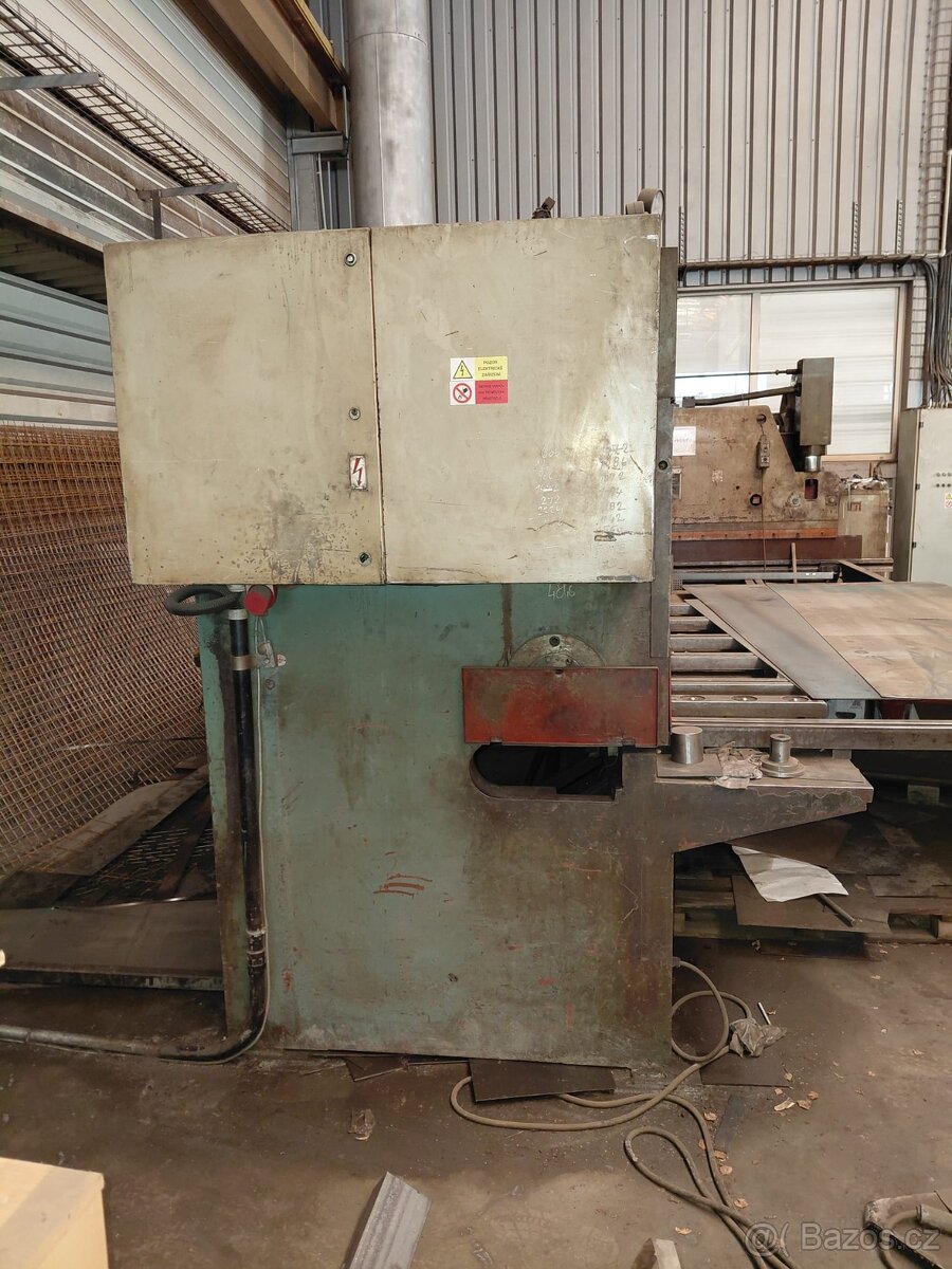 Tabulové nůžky do 10mm délka 3150mm - 6