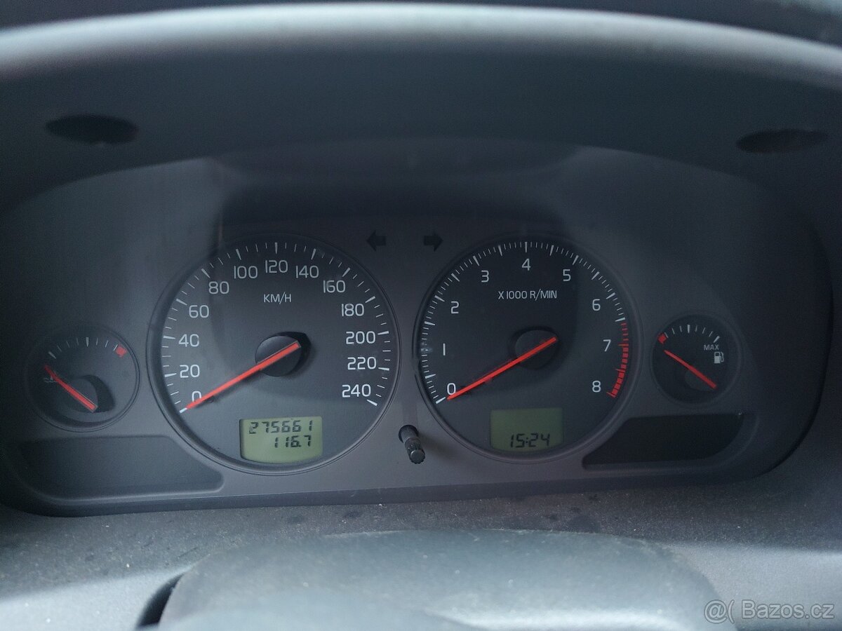 Volvo V40 1.8 90KW 275.000Km STK 4/26 - 6