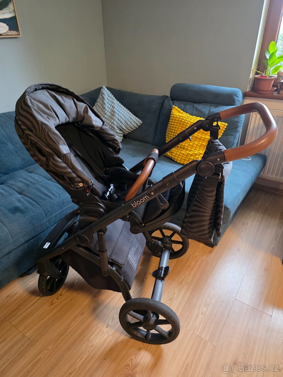 Dětský kočárek Roan Bloom - 6