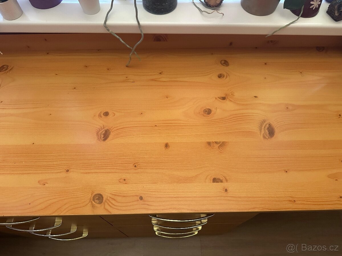 Velký rohový stůl - 6