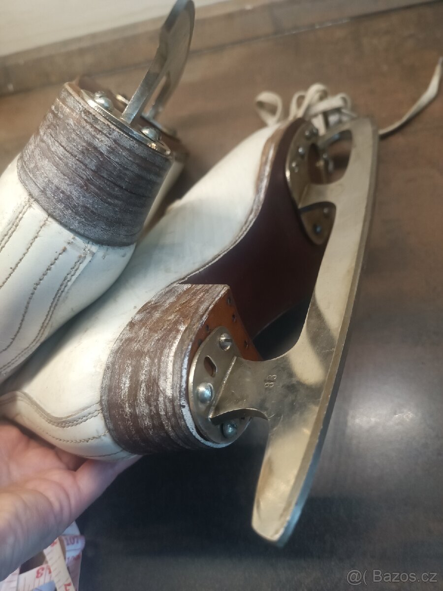 Dívčí holčičí zimní lední brusle vel. 35 - 6