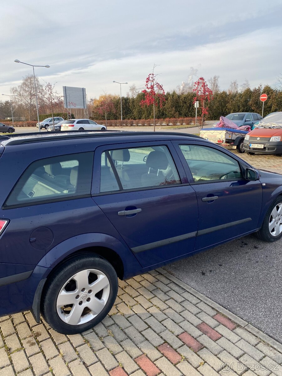 Opel Astra H - 6