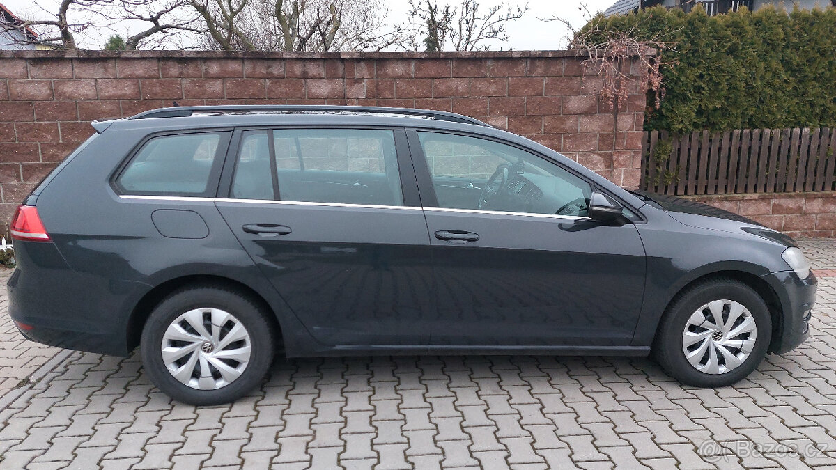 VW Golf 7 2.0 TDi 110kW Highline, 2014, velká výbava - 6