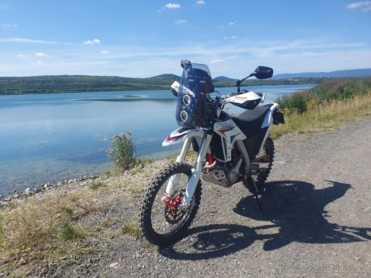 AJP PR7 650 Adventure 2025 - nový - 6